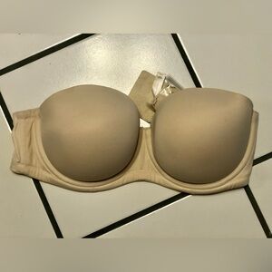 Ladies Cacique strapless/convertible bra size 38DD in beige